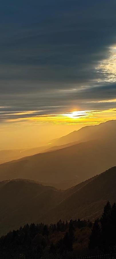 Terrazza San Vettore Camere Con Colazione, Relax In Collina Con Vista Sui Vigneti Docg Asolo Maser Dış mekan fotoğraf